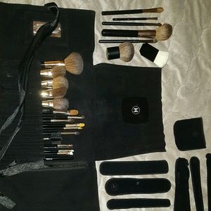 Chanel makeup brush set